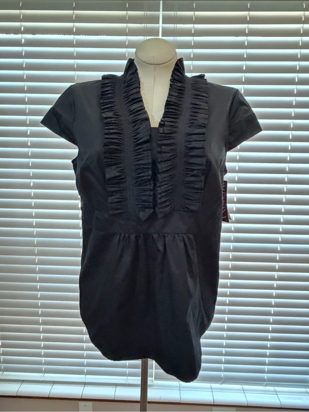 NWT Merona XL Black Ruffle V-Neck Cap Sleeve Empire Waist Blouse Top 100% Cotton